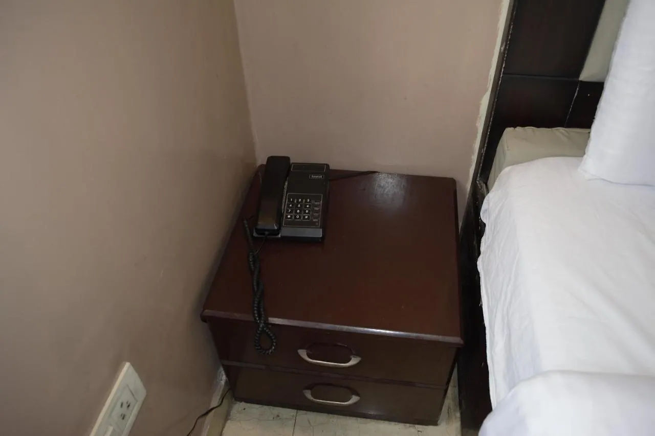 Hotel Parque Inn Варанаси