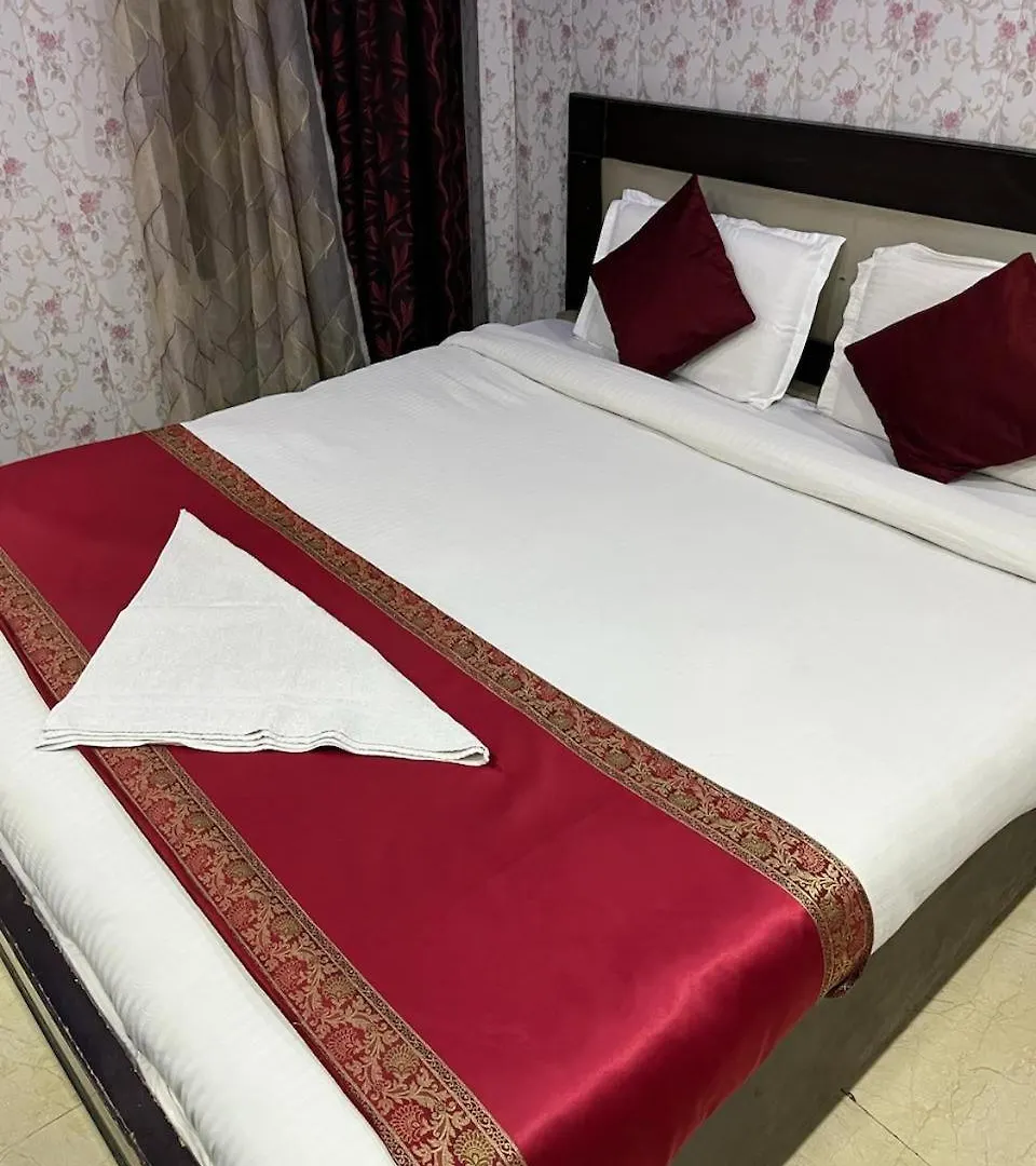 Hotel Parque Inn Варанаси