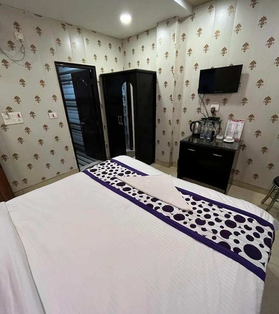 ****  Hotel Parque Inn Варанаси Индия